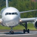何に気をつければ良い!?赤ちゃんとの飛行機旅