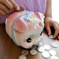 おこづかいは何才から？いくらから始めた？お金教育３つのアイデアも紹介！