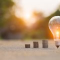 自転車保険の義務化にも対応！「保険＋電力」で家族を守る新電力って？